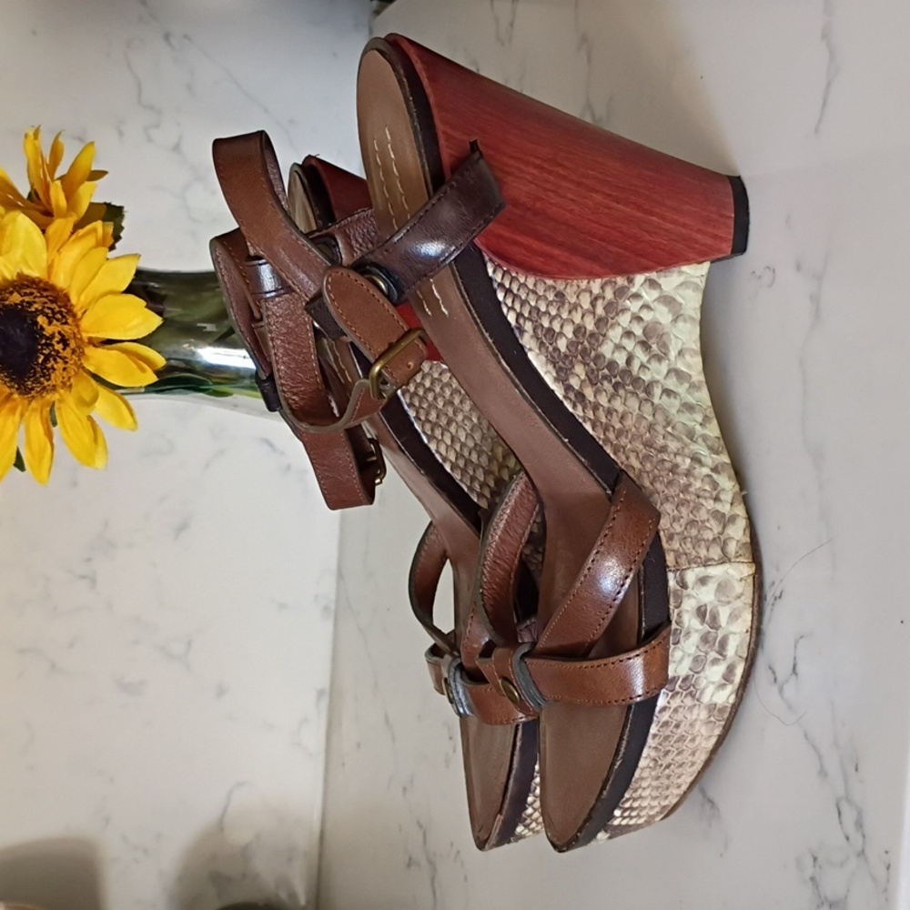 UGG WEDGES SNAKE LEATHER